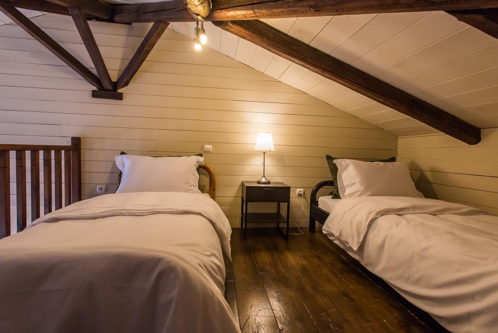 Epoches Hotel Karpenísion Стая снимка